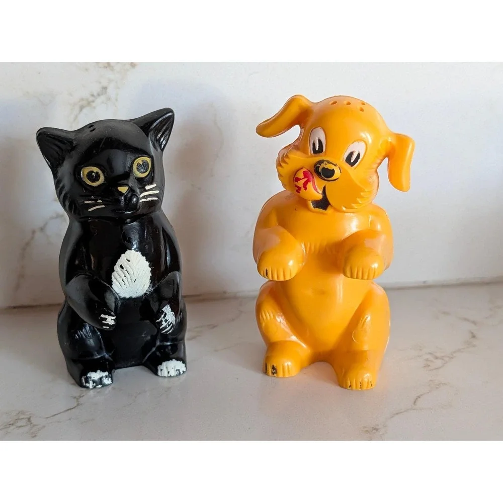 Vintage Plastic Cat and Dog Salt and Pepper Shakers Set Mid Century Black Yellow